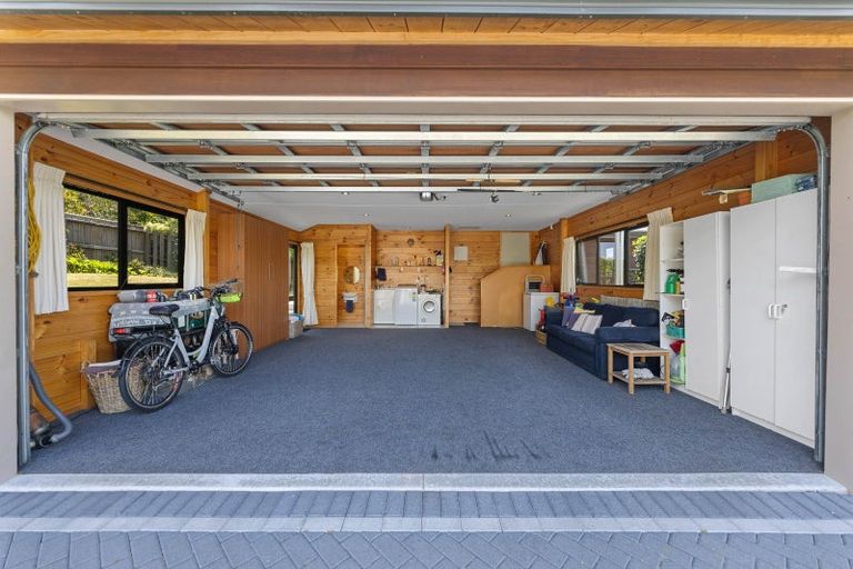 Photo of property in 737 Acacia Bay Road, Acacia Bay, Taupo, 3330