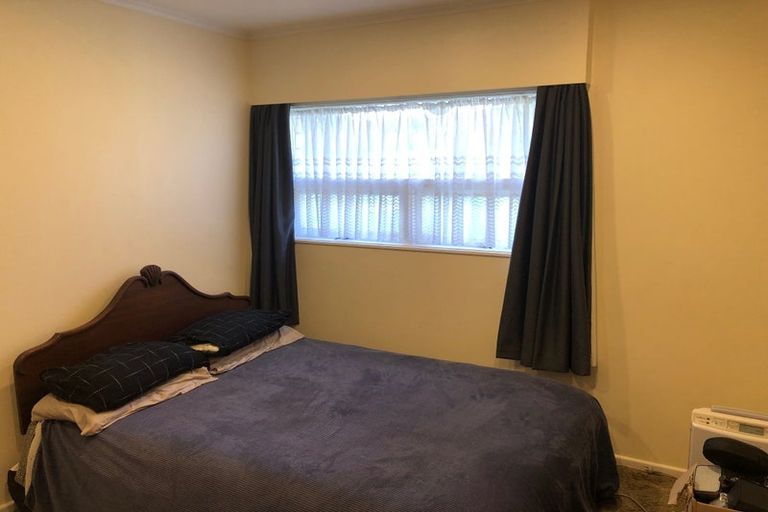 Photo of property in 7-8 Amberley Grove, Hutt Central, Lower Hutt, 5010