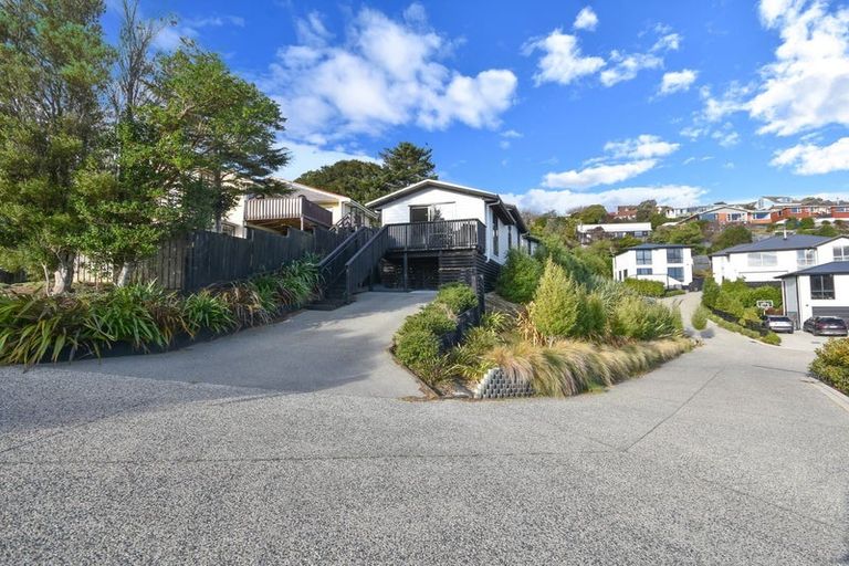 Photo of property in 21 Brugh Place, Andersons Bay, Dunedin, 9013