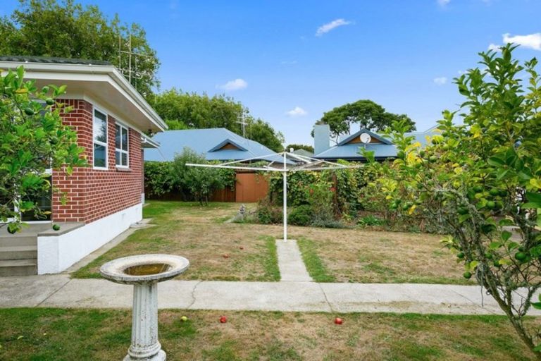 Photo of property in 46 Hall Street, Cambridge, 3434