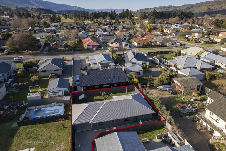 Photo of property in 8a Boyne Place, Cromwell, 9310