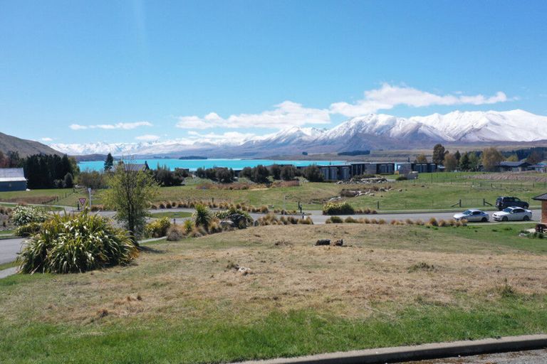 Photo of property in 35 D'archiac Drive, Lake Tekapo, 7999
