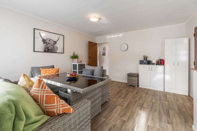 Photo of property in 19 York Street, Gonville, Whanganui, 4501