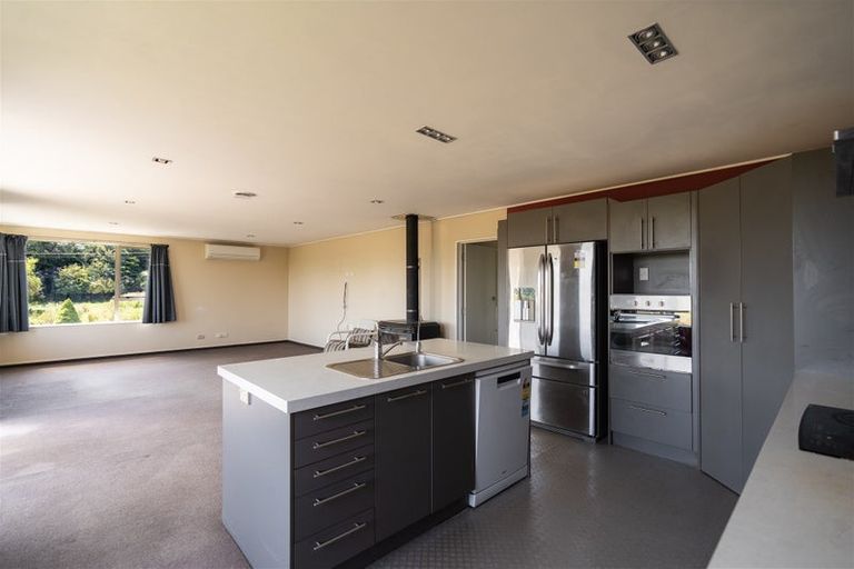 Photo of property in 41 Toko Mouth Road, Milton, 9220