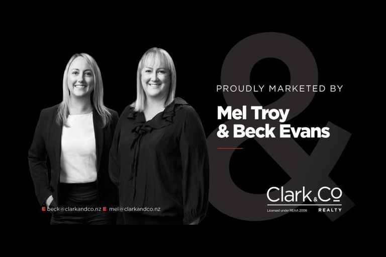 Photo of property in 12 Acheron Road, Paremata, Porirua, 5026