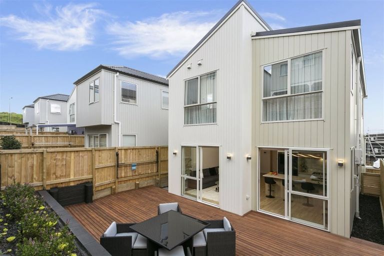 Photo of property in 41 Pohewa Road, Silverdale, 0932