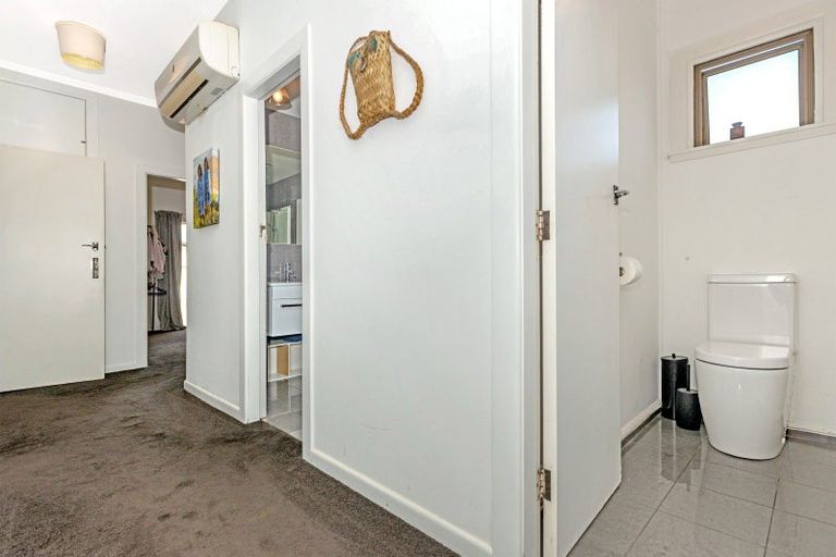 Photo of property in 2 Gordon Street, Mangapapa, Gisborne, 4010