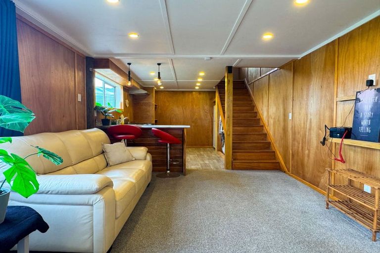 Photo of property in 265 Wilson Road, South Head, Helensville, 0874