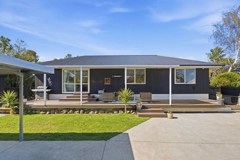 Photo of property in 58 Orrick Crescent, Avondale, Christchurch, 8061