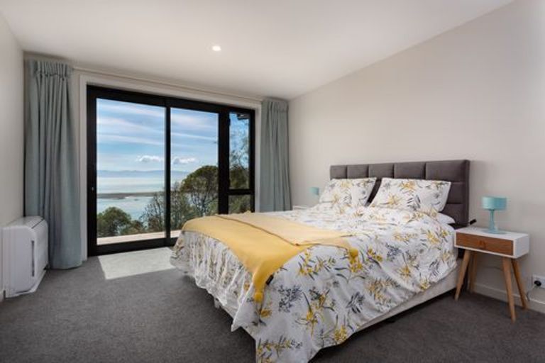 Photo of property in 94 Queens Road, Stepneyville, Nelson, 7010