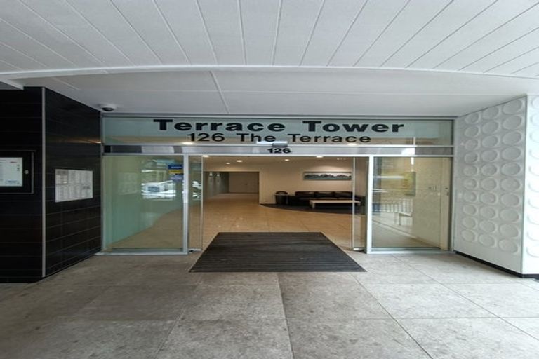 Photo of property in Terrace Tower Apartments, 8b/126 The Terrace, Wellington Central, Wellington, 6011