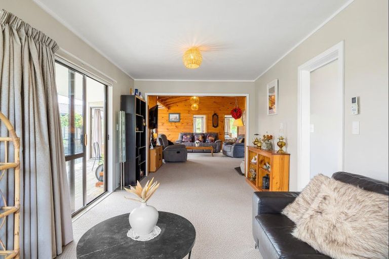 Photo of property in 2 Parekaawa Drive, Motuoapa, Turangi, 3382