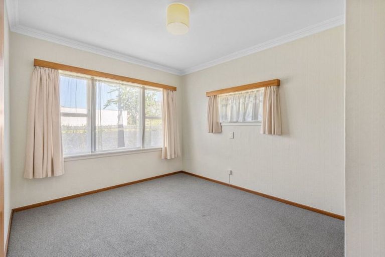 Photo of property in 7 Windsor Place, Levin, 5510