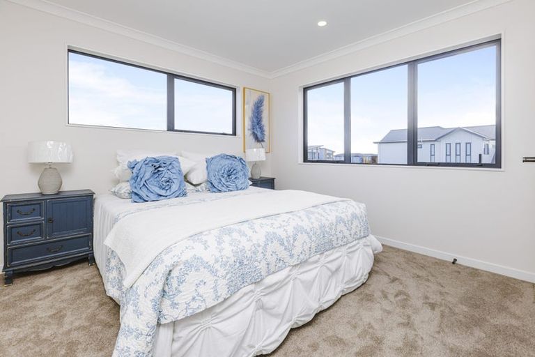 Photo of property in 16 Rathfarnham Road, Flat Bush, Auckland, 2019