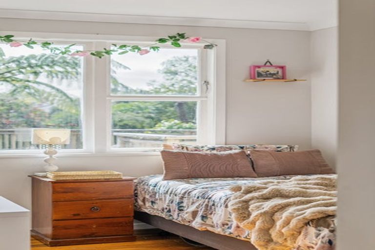 Photo of property in 108 Manuka Street, Stokes Valley, Lower Hutt, 5019