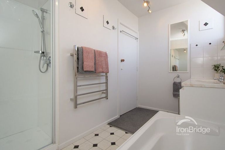 Photo of property in 64 Reynolds Avenue, Bishopdale, Christchurch, 8053