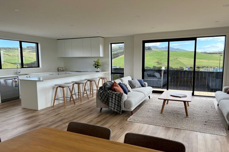 Photo of property in 79 Omahina Street, Raglan, 3225