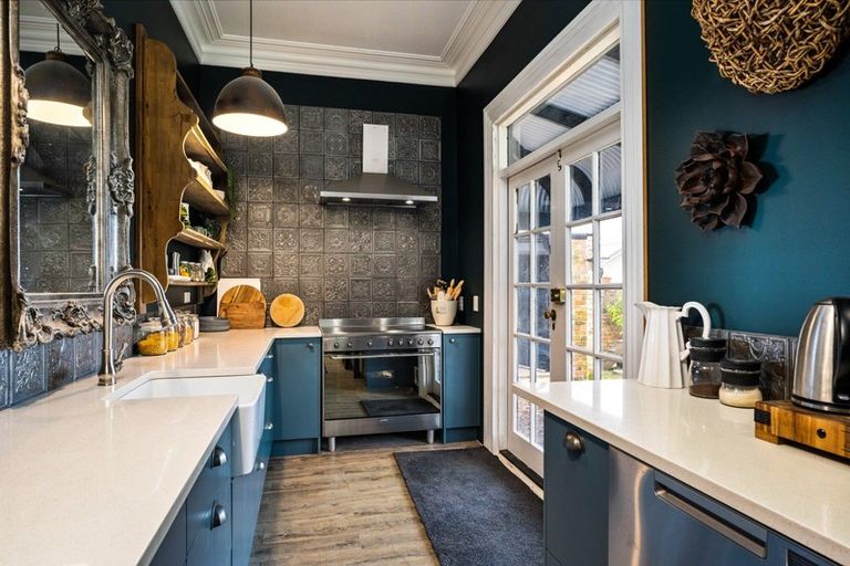 Photo of property in 292 York Place, Dunedin Central, Dunedin, 9016