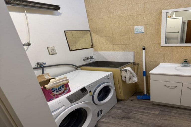 Photo of property in 117b Queen Street, North Dunedin, Dunedin, 9016