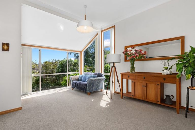 Photo of property in 12 Waikareao Way, Brookfield, Tauranga, 3110