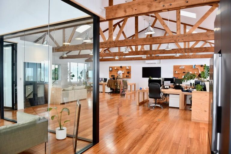 Photo of property in 16 Taylors Road, Mangatainoka, Woodville, 4999