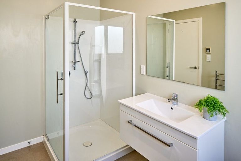 Photo of property in 107 Endeavour Drive, Whitby, Porirua, 5024