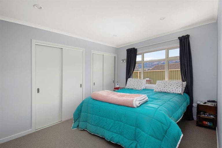 Photo of property in 56 Missy Crescent, Mount Pisa, Cromwell, 9383