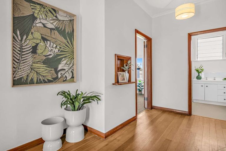 Photo of property in 25 Kent Road, Saint Johns Hill, Whanganui, 4501