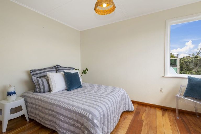 Photo of property in 51 Ferry Road, Days Bay, Lower Hutt, 5013