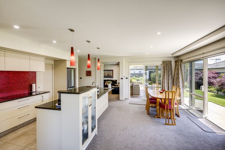 Photo of property in 19 Kapiti Drive, Poraiti, Napier, 4112