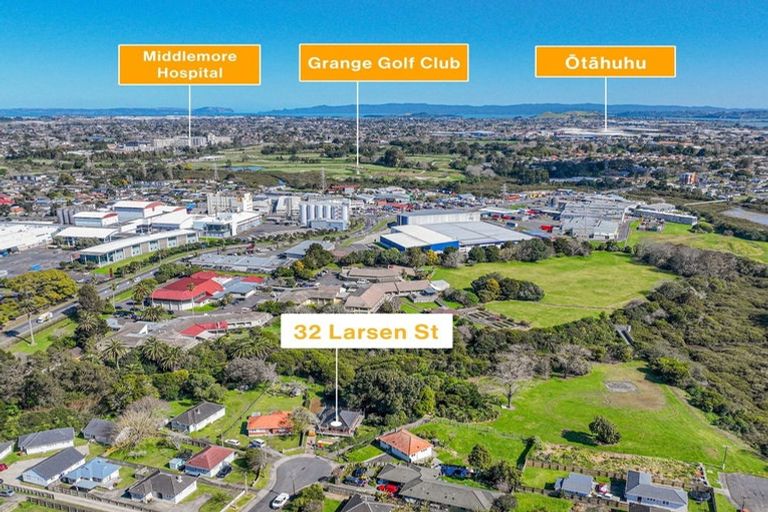 Photo of property in 32 Larsen Street, Otara, Auckland, 2025