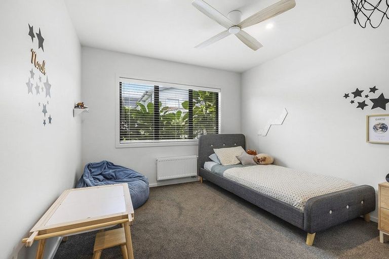 Photo of property in 168 Endeavour Drive, Whitby, Porirua, 5024