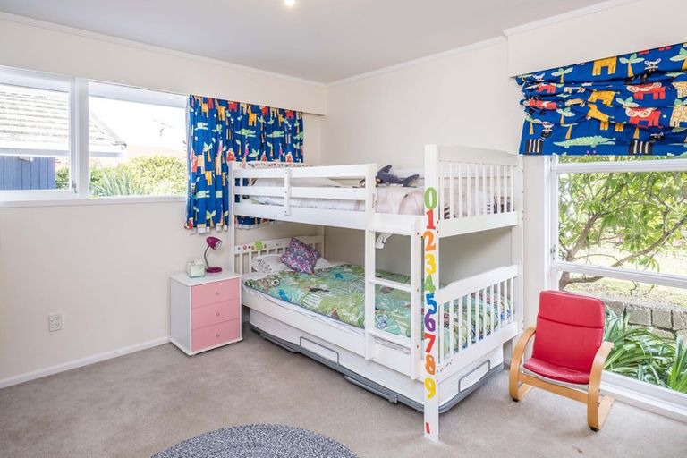 Photo of property in 2 Cranwell Street, Churton Park, Wellington, 6037