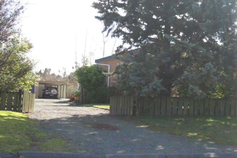 Photo of property in 18 Oruatua Avenue, Tauranga Taupo, Turangi, 3382
