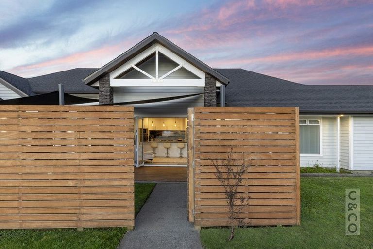 Photo of property in 121 Tapu Road, Huapai, Kumeu, 0810
