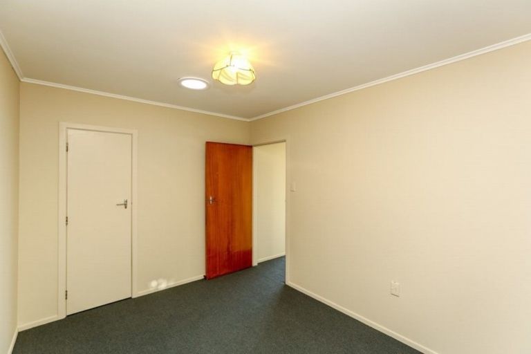 Photo of property in 31/1 Findlay Street, Moturoa, New Plymouth, 4310
