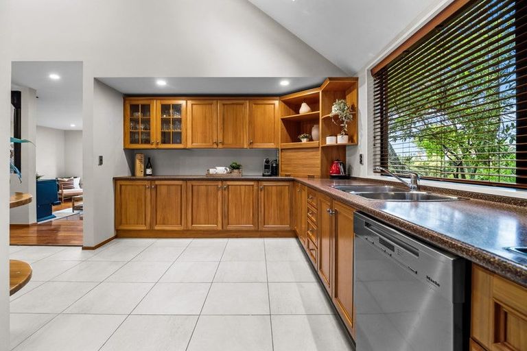 Photo of property in 41 Overdale Drive, Cashmere, Christchurch, 8022