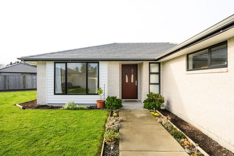 Photo of property in 34 Oldfield Lane, Marton, 4710