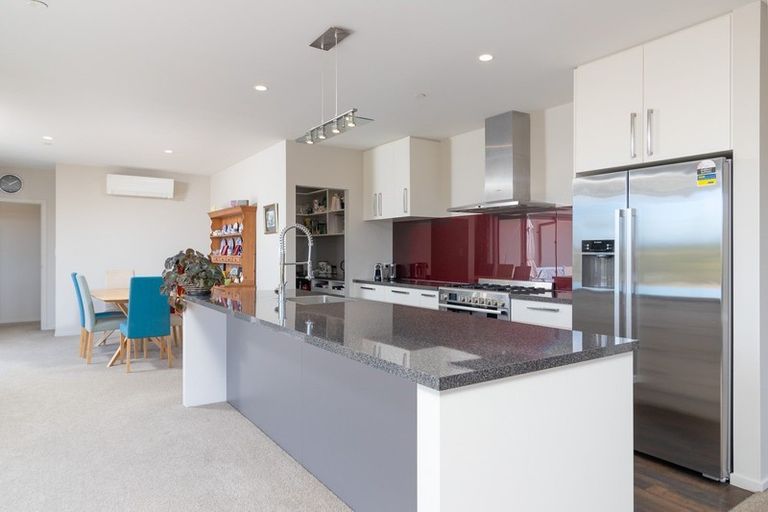 Photo of property in 21 Suncrest Drive, Tasman, Upper Moutere, 7173