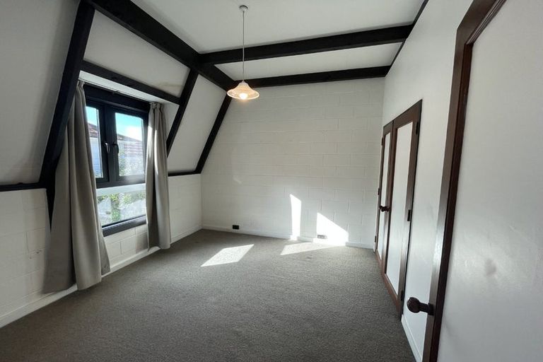 Photo of property in 23/10 Pitarua Street, Thorndon, Wellington, 6011