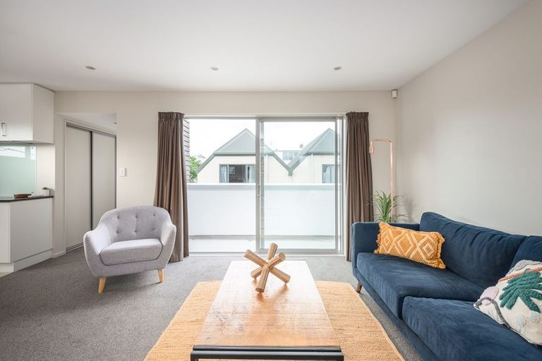 Photo of property in 34a Packe Street, Edgeware, Christchurch, 8013