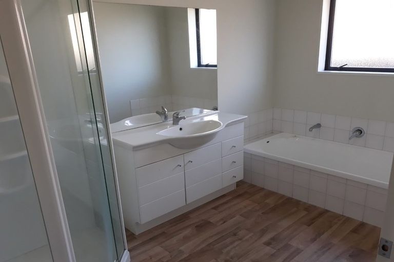 Photo of property in 49 Eaglesome Avenue, Aidanfield, Christchurch, 8025