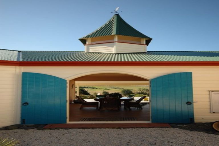 Photo of property in 10 Rangitane Road, Kerikeri, 0294