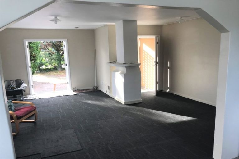 Photo of property in 90 Holland Road, Fairfield, Hamilton, 3214