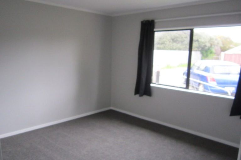 Photo of property in 36 Kirk Street, Otaki, 5512