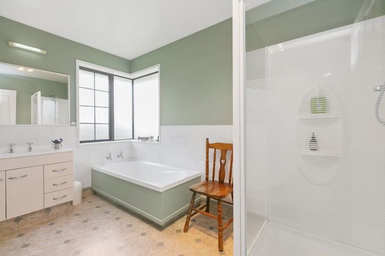 Photo of property in 74 School Road North, Mosgiel, 9092