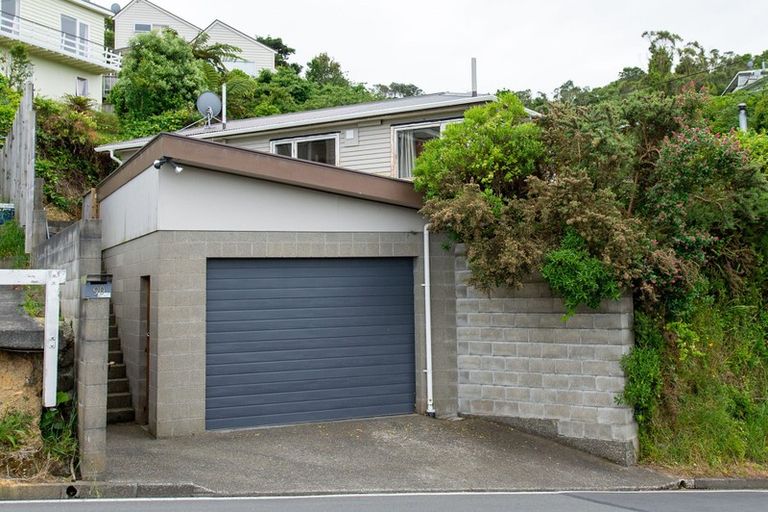 Photo of property in 90 Ironside Road, Johnsonville, Wellington, 6037