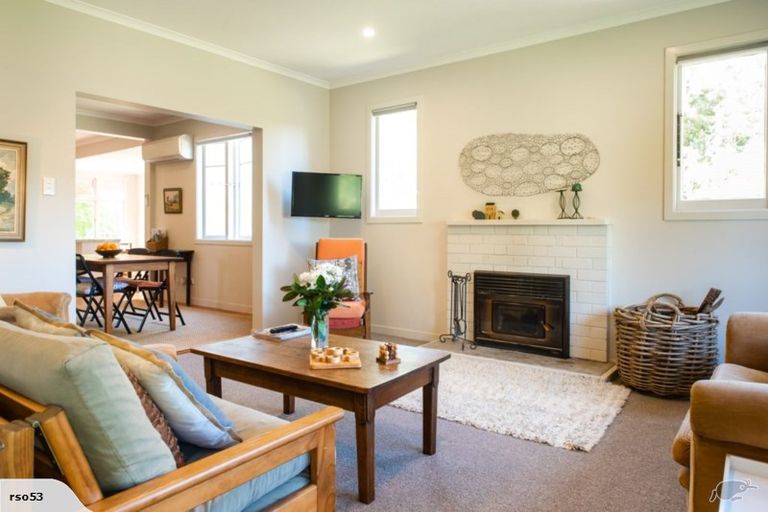 Photo of property in 547 Te Mata Mangateretere Road, Havelock North, 4294