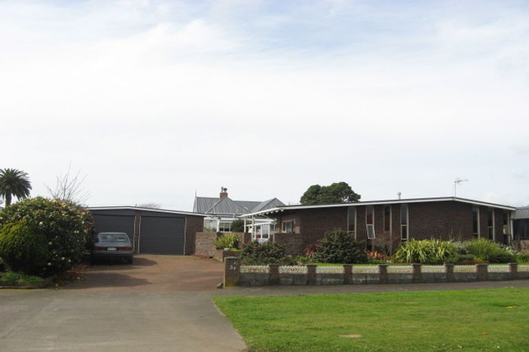 Photo of property in 34 Seymour Street, Waitara, 4320