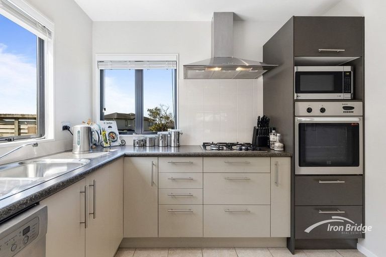 Photo of property in 14/64 Schnapper Rock Road, Schnapper Rock, Auckland, 0632